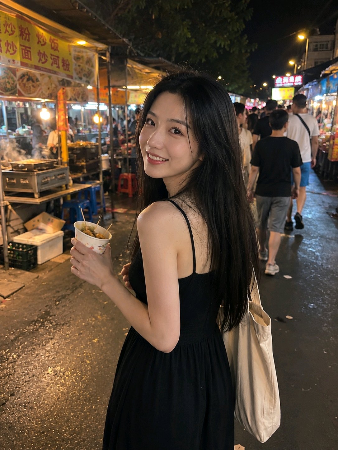 Nanobanana Pro 生成 夜市回眸亚洲女性手机抓拍 - AI绘画提示词